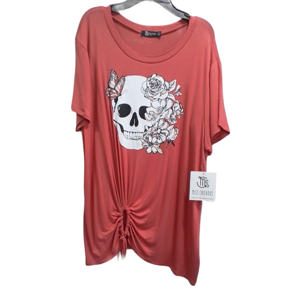 Women’s Large Skull Print Shirt NWT